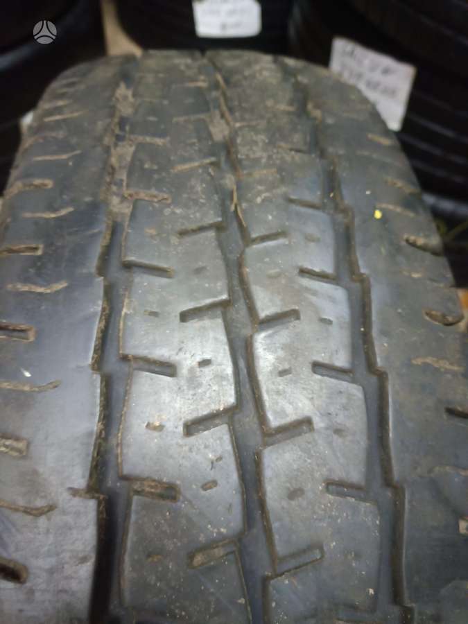 Ovation V-02, vasarinės 215/70 R15