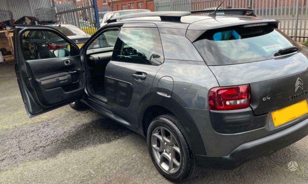 Citroen C4 Cactus Visa info telefonu
