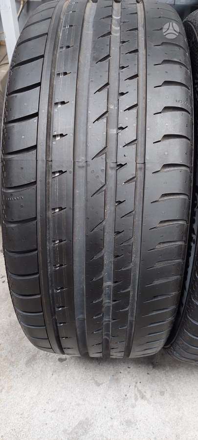 Continental, vasaras 235/45 R18