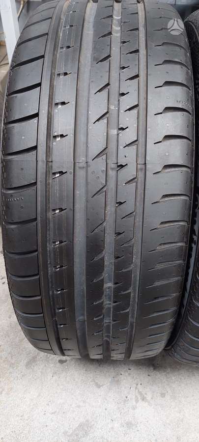 Continental, vasarinės 235/45 R18