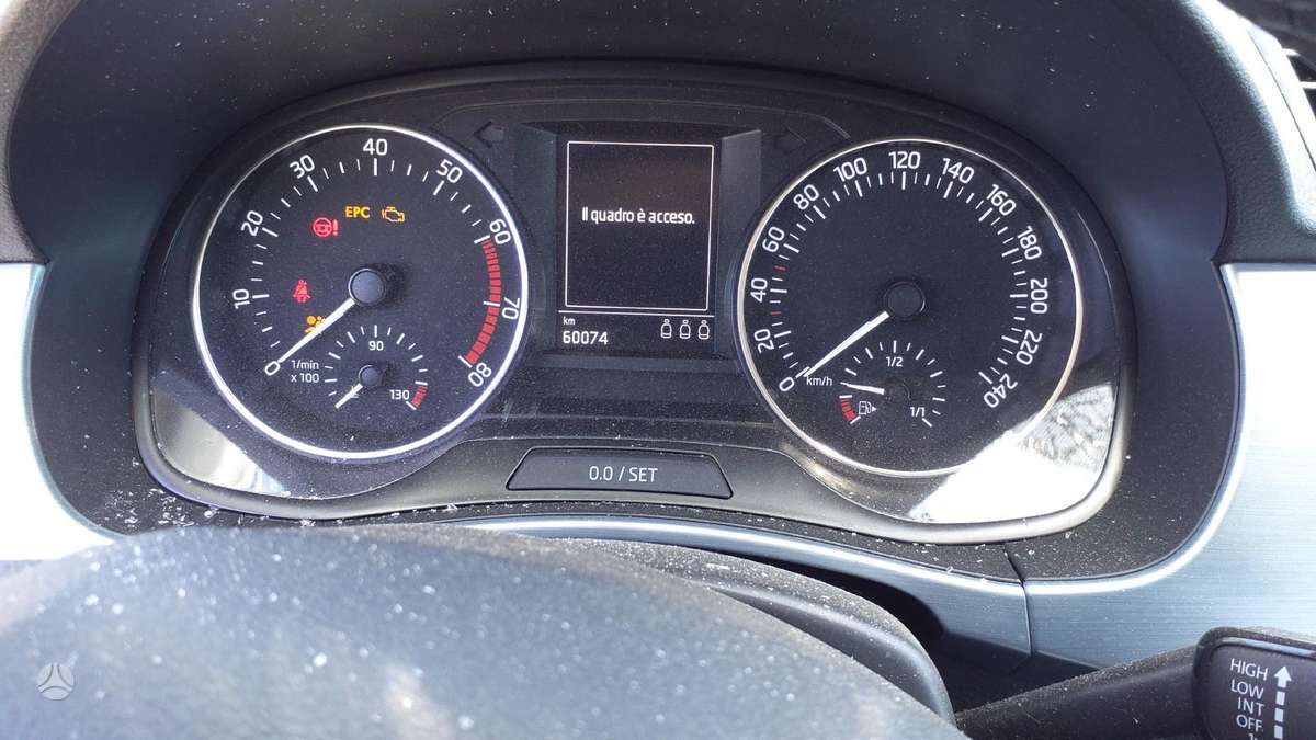 Skoda Fabia Chya pav deze qac