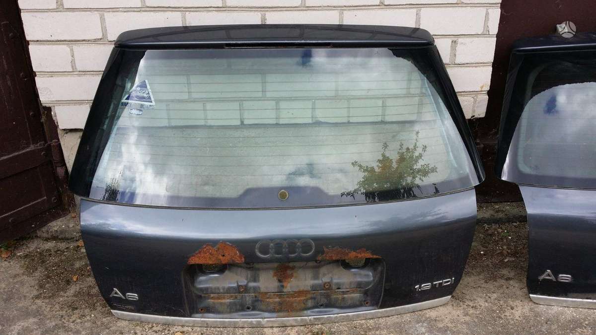 Audi A6 dangtis (priekinis, galinis)
