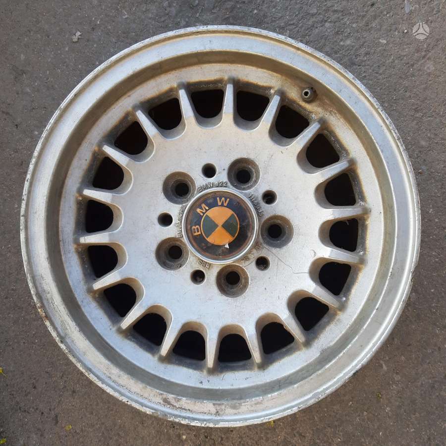 BMW, lengvojo lydinio, R16