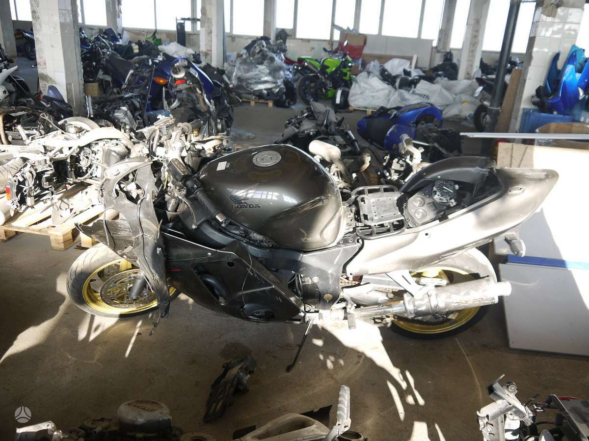 Honda CBR, touring / sport touring