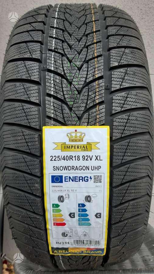 Milestone Su 225/40 kompl-260€, summer 255/35 R18