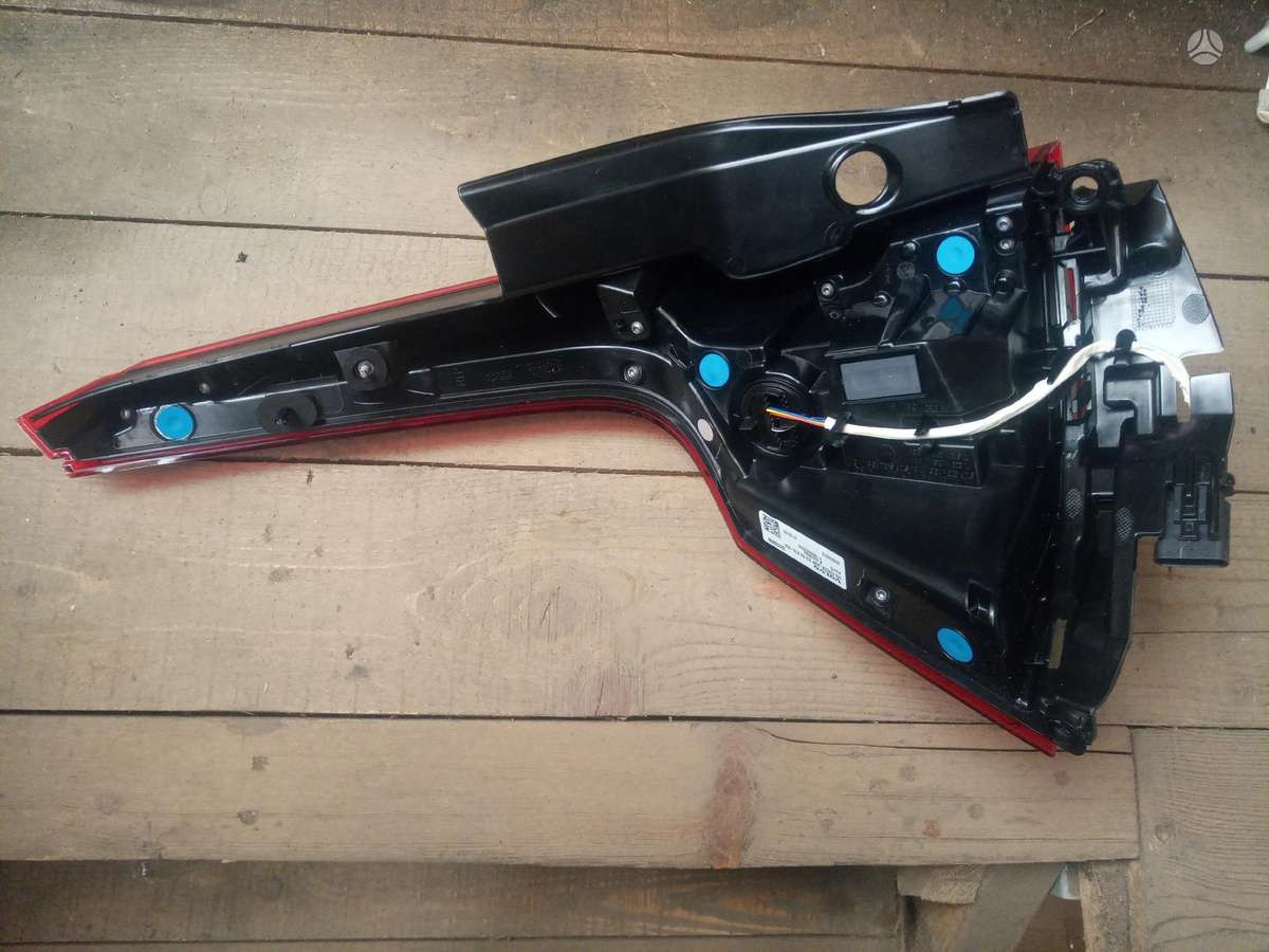 Volvo V60 dangtis (priekinis, galinis)