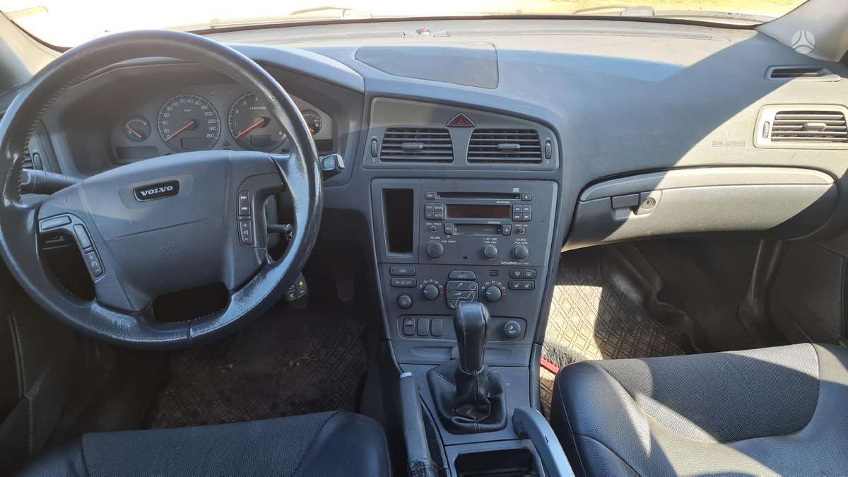 Volvo XC70