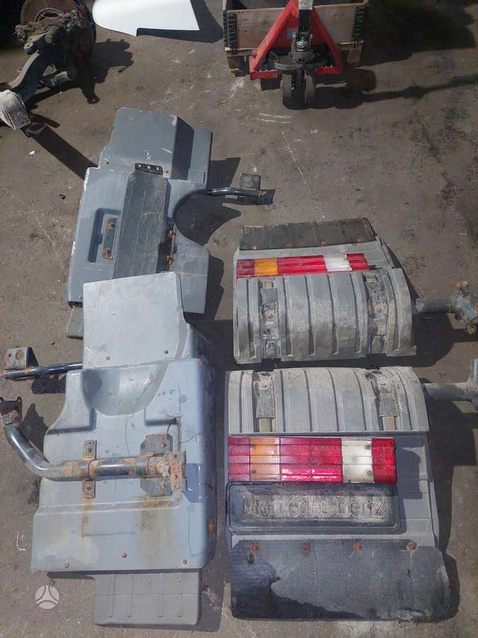 Mercedes-Benz Mp3, semi-trailer trucks