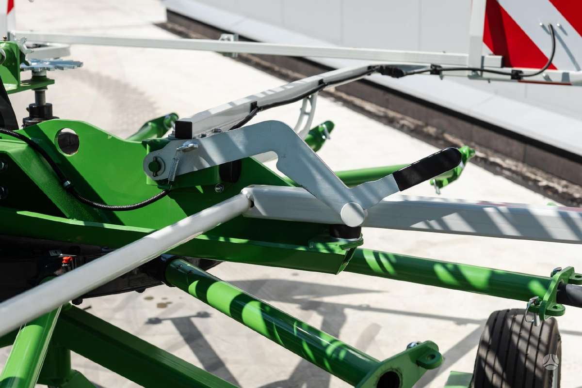 SAMASZ Z-470, rakes