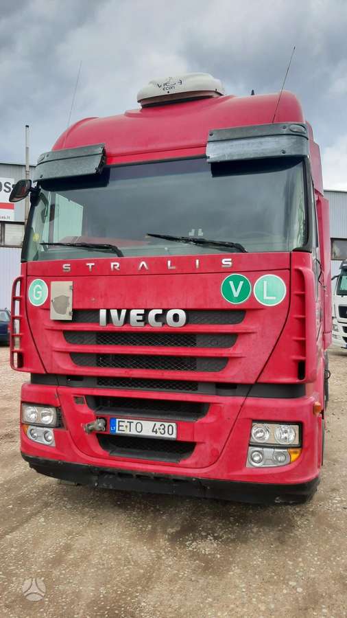 Iveco Stralis visos dalys, vilkikai