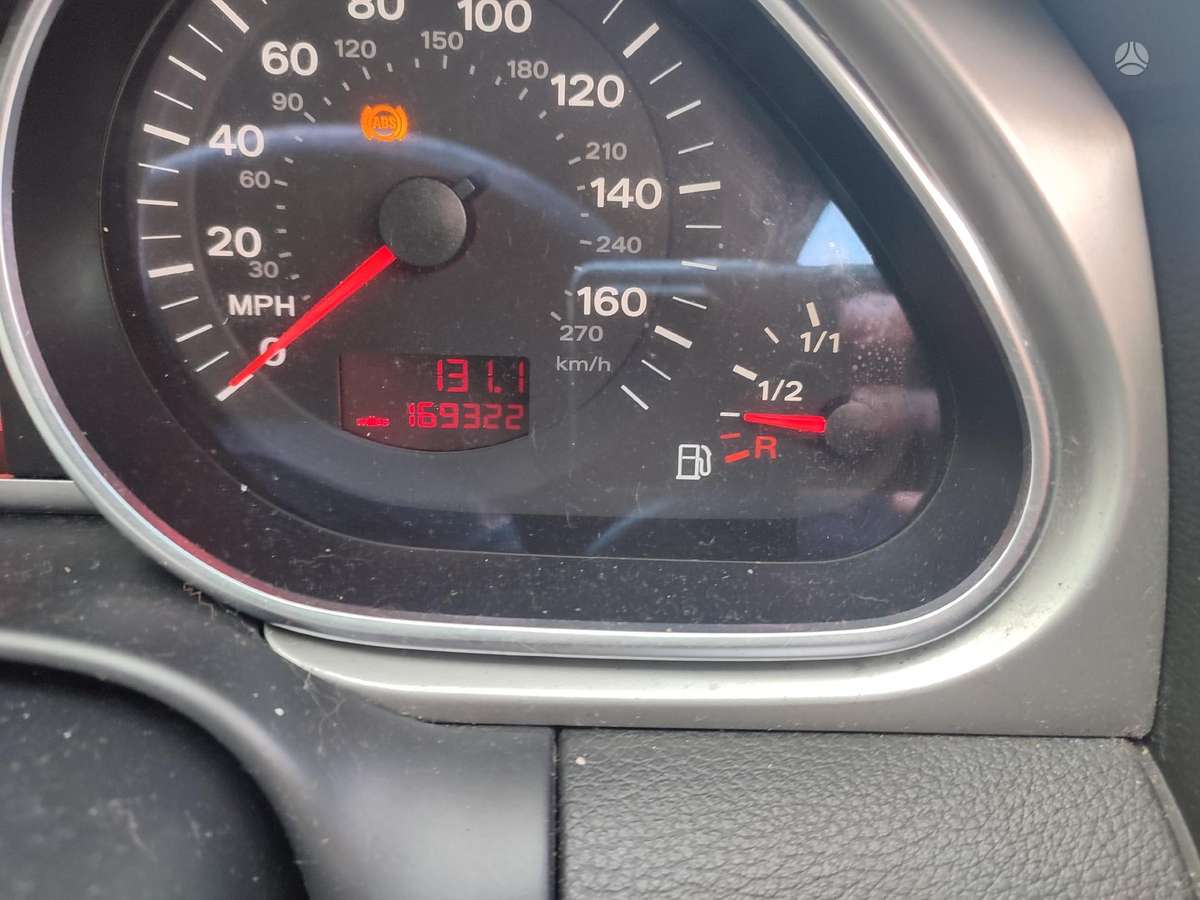 Audi Q7 for parts