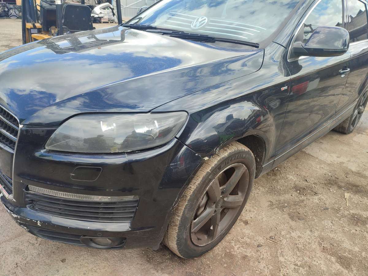 Audi Q7 по частям