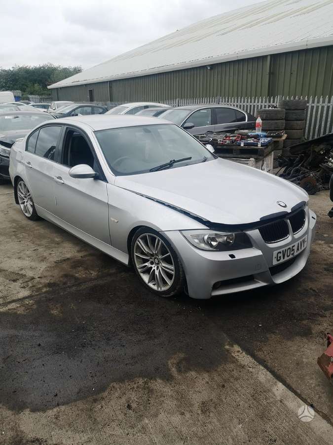 BMW 3 serija