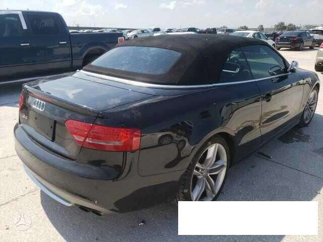 Audi S5 rezerves daļās