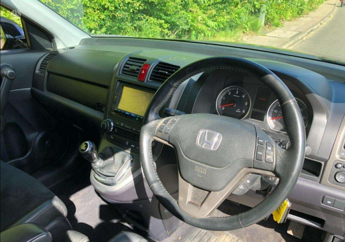 Honda CR-V Visa info telefonu