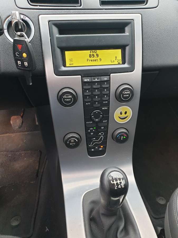 Volvo V50