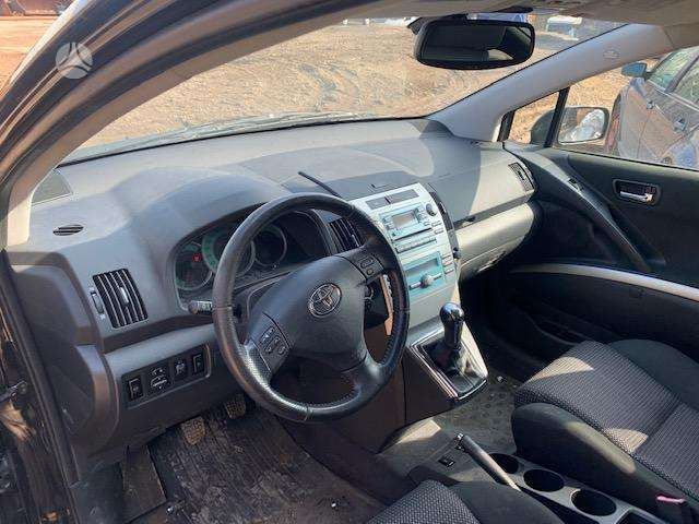 Toyota Corolla Verso Spalva 209