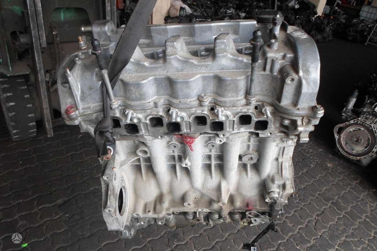 Honda Accord Variklis dalimis n22b1