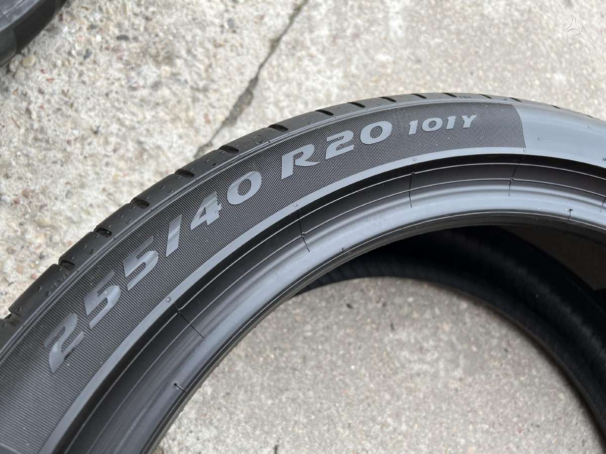 Pirelli P-Zero, vasaras 255/40 R20