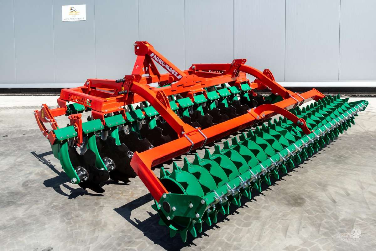 AGRO-MASZ BT30, скребки, скрубберы