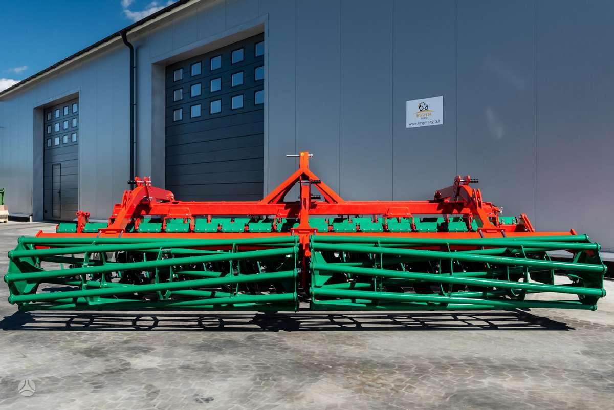 AGRO-MASZ BT40, скребки, скрубберы