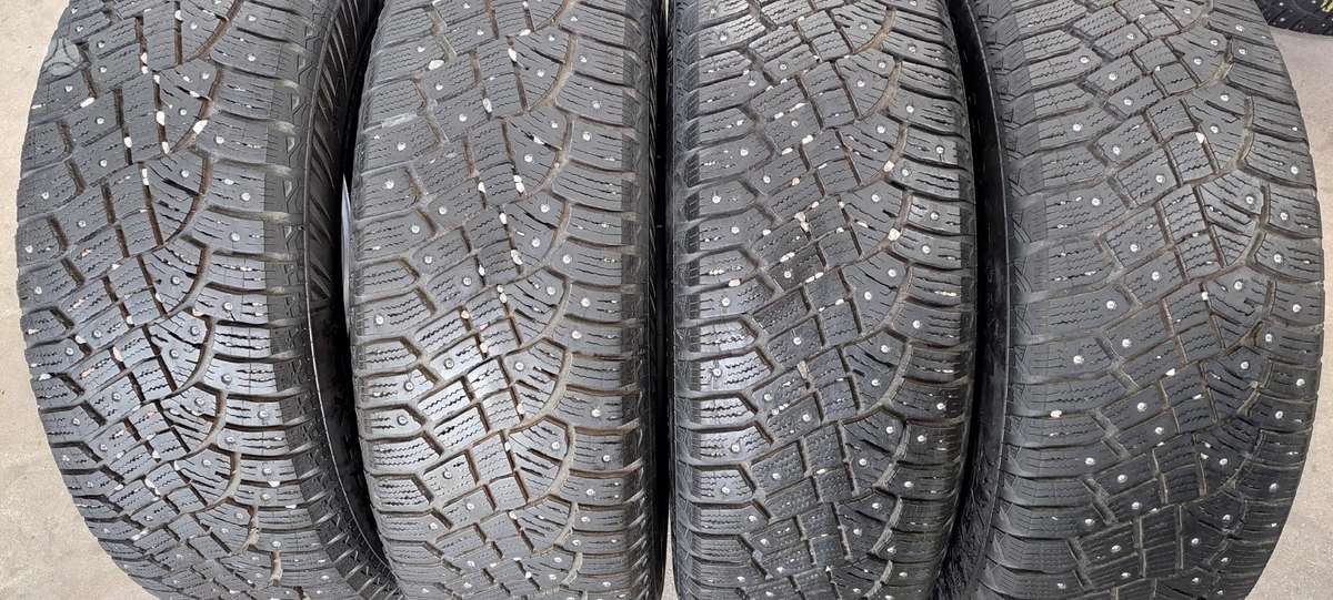 Continental, žieminės 215/65 R17