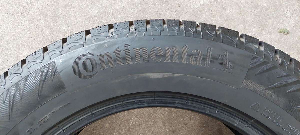 Continental, зимние 215/65 R17