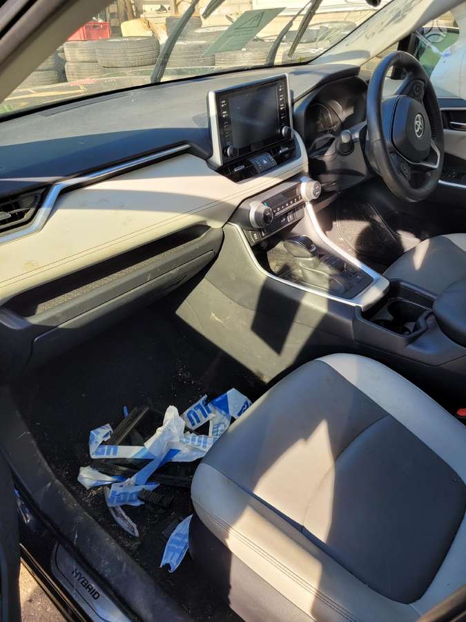 Toyota RAV4 по частям