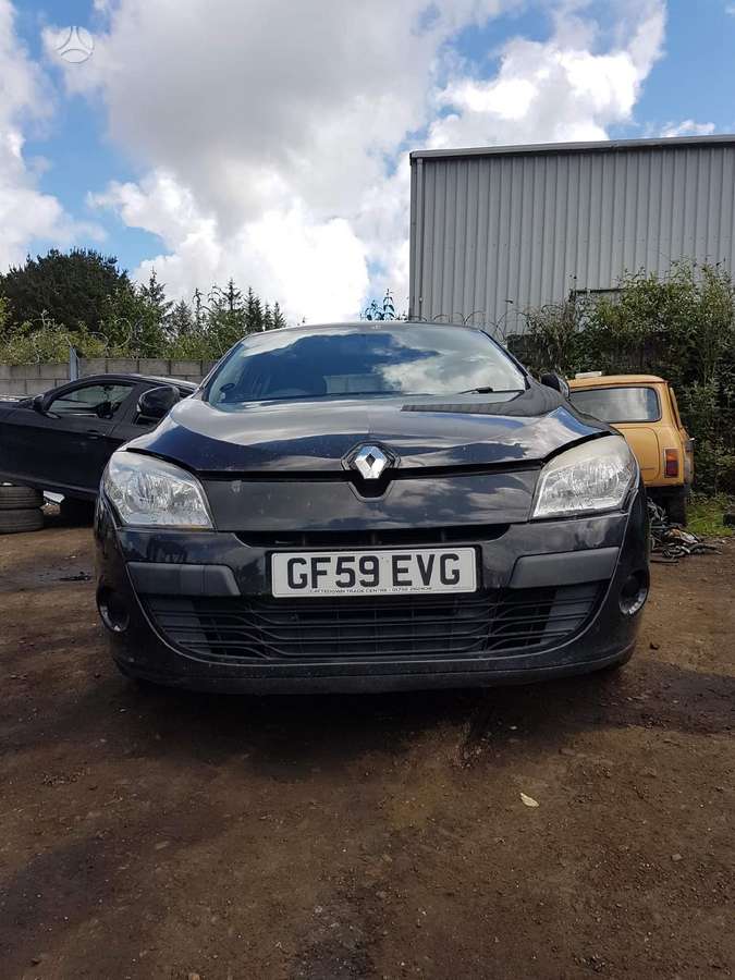 Renault Megane по частям