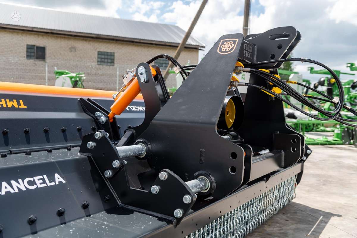 TMC Cancela TMH-250, сенокосилки / измельчители