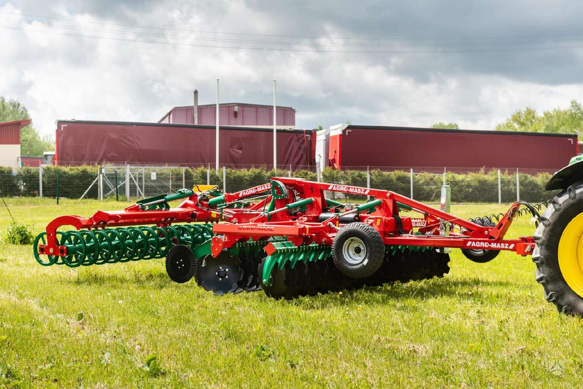AGRO-MASZ BTC50, scrapers, scrubbers
