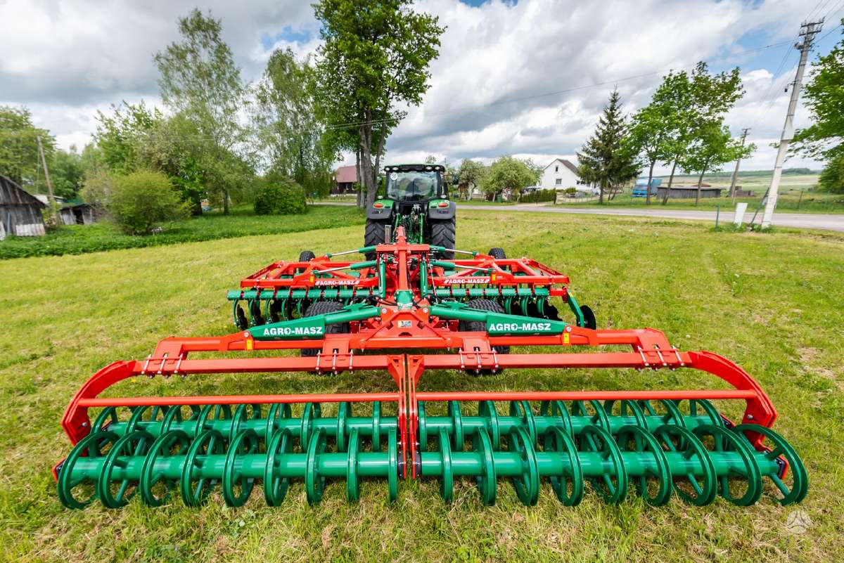 AGRO-MASZ BTC50, скребки, скрубберы