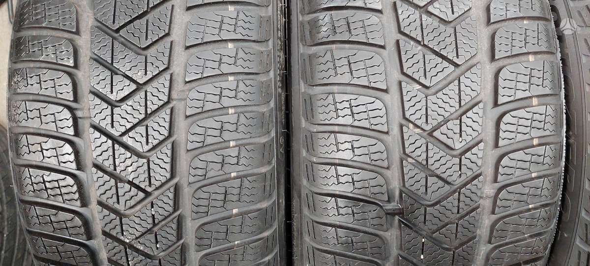 Pirelli, зимние 225/40 R18