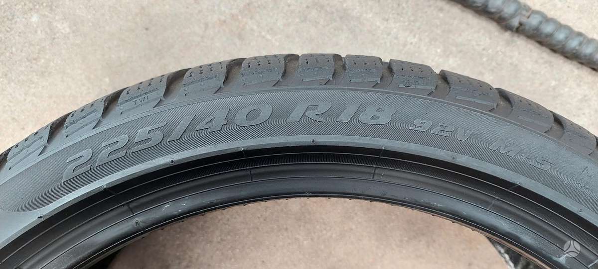 Pirelli, winter 225/40 R18