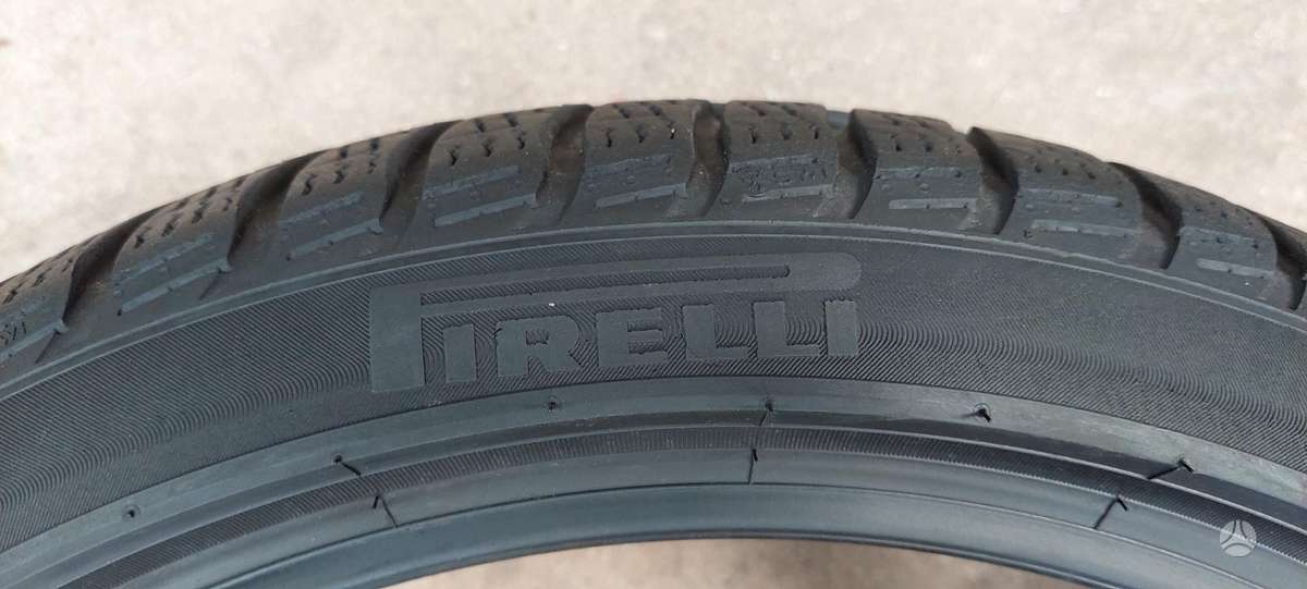 Pirelli, winter 225/40 R18