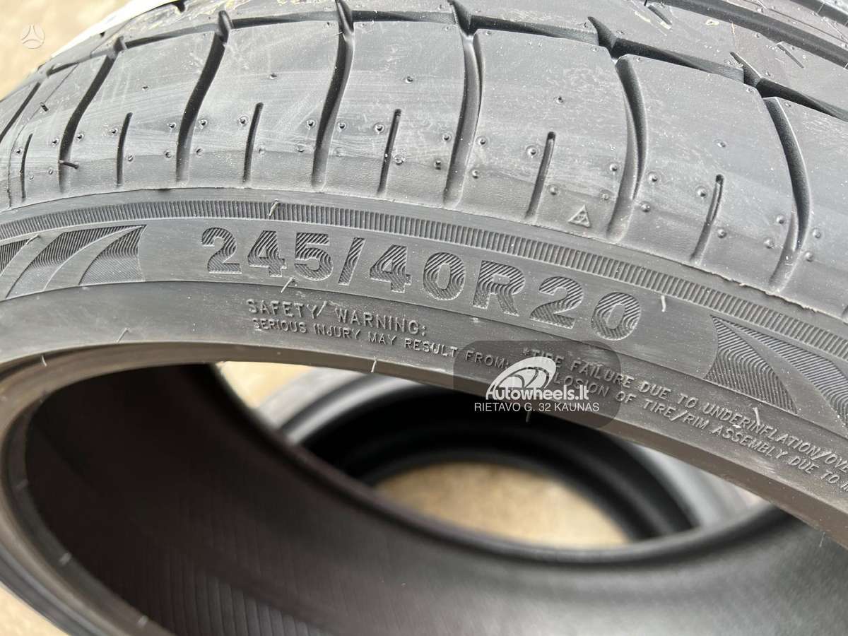 Triangle TH201, vasaras 245/40 R20