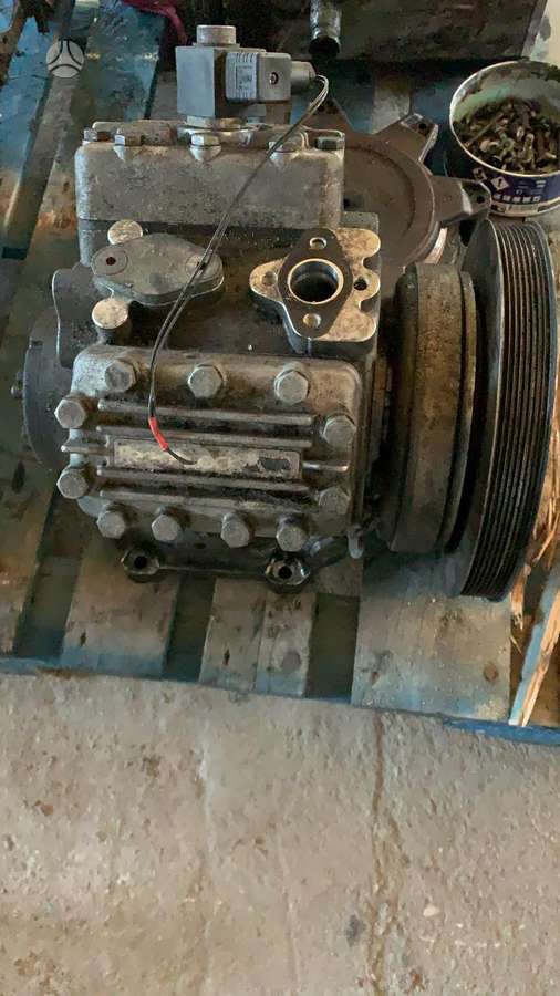 Smart Roadster engine parts