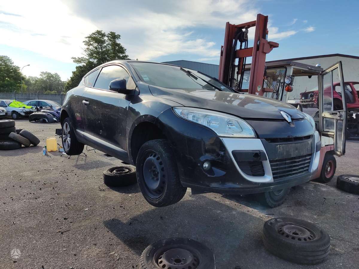 Renault Megane 37069885048