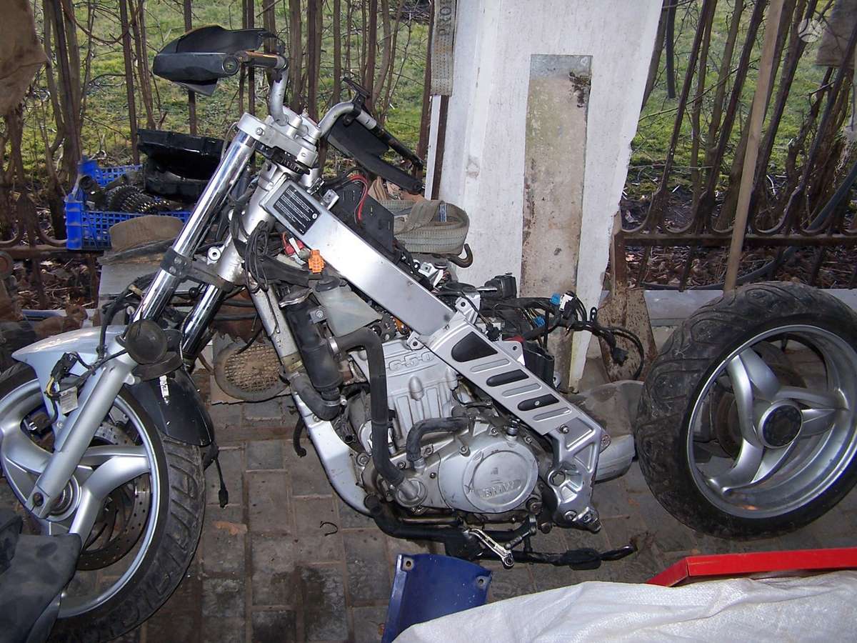 BMW F 650 CS, krosa / enduro