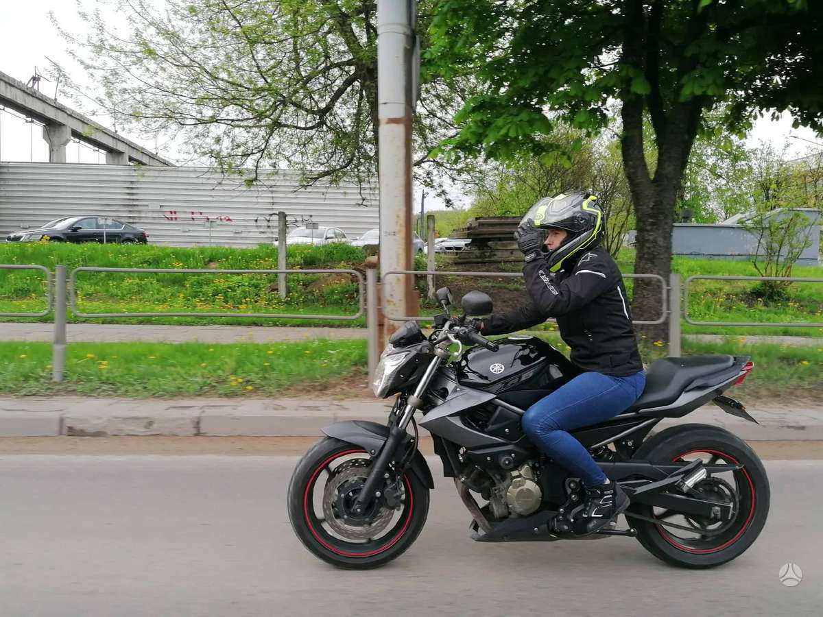 Yamaha XJ, street / classic
