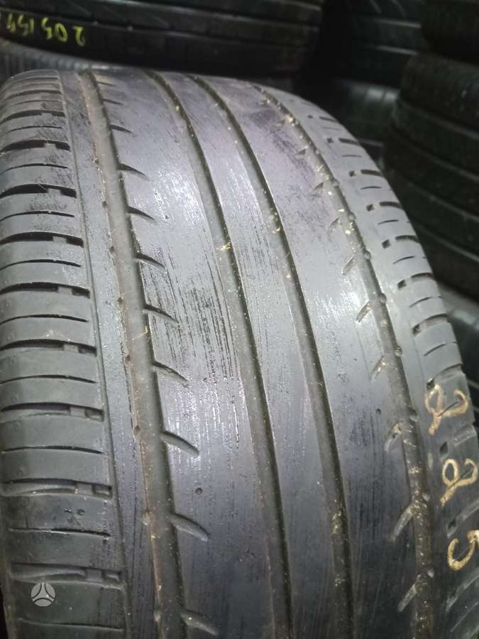 Kumho ECSTA XT, летние 225/40 R18