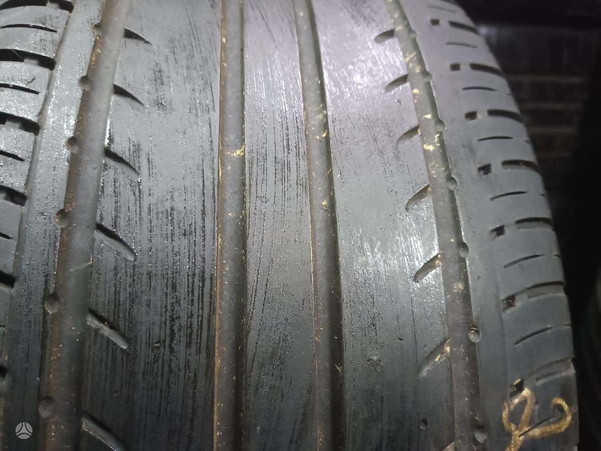 Kumho ECSTA XT, летние 225/40 R18