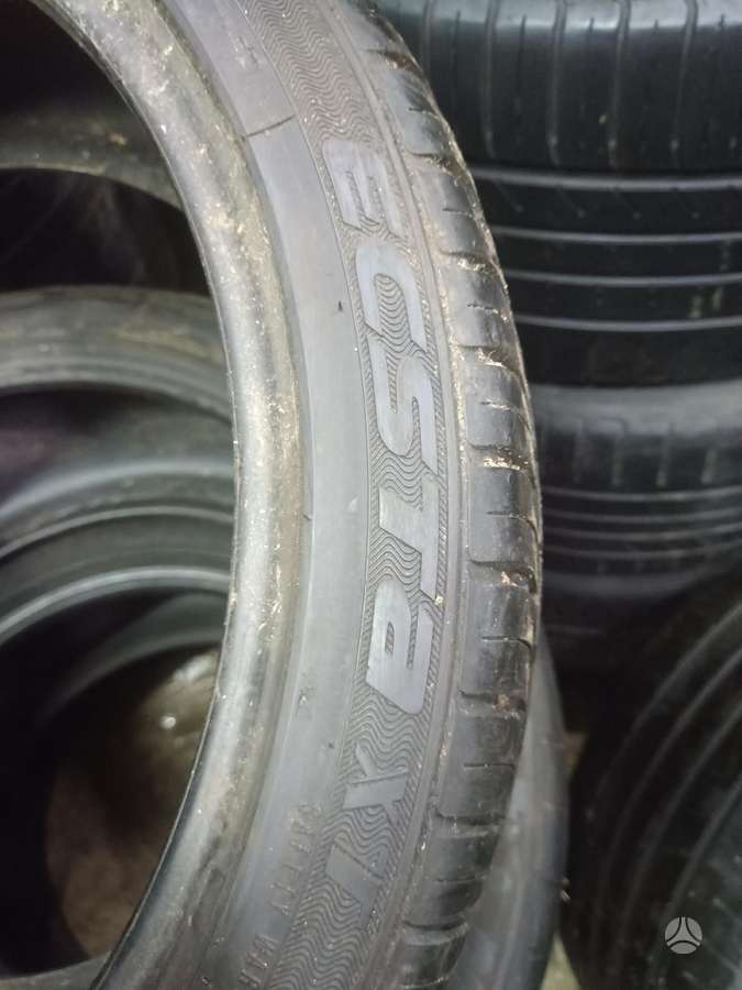 Kumho ECSTA XT, летние 225/40 R18