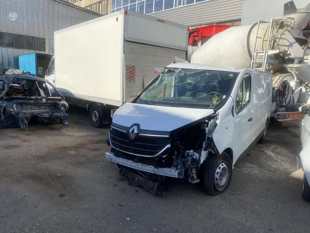 Renault Trafic, krovininiai mikroautobusai
