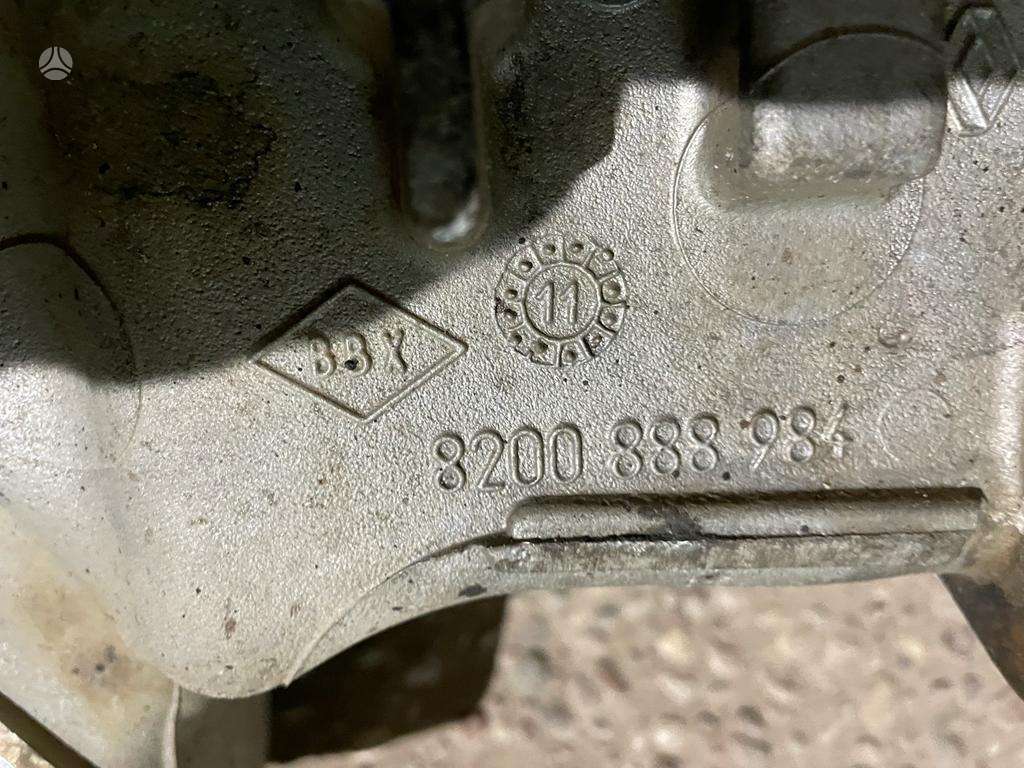 Nissan Navara, V9X, pistons, engine block