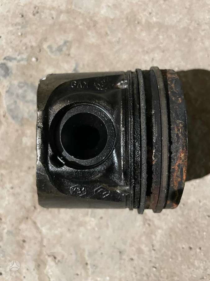 Nissan Pathfinder, V9X, поршни