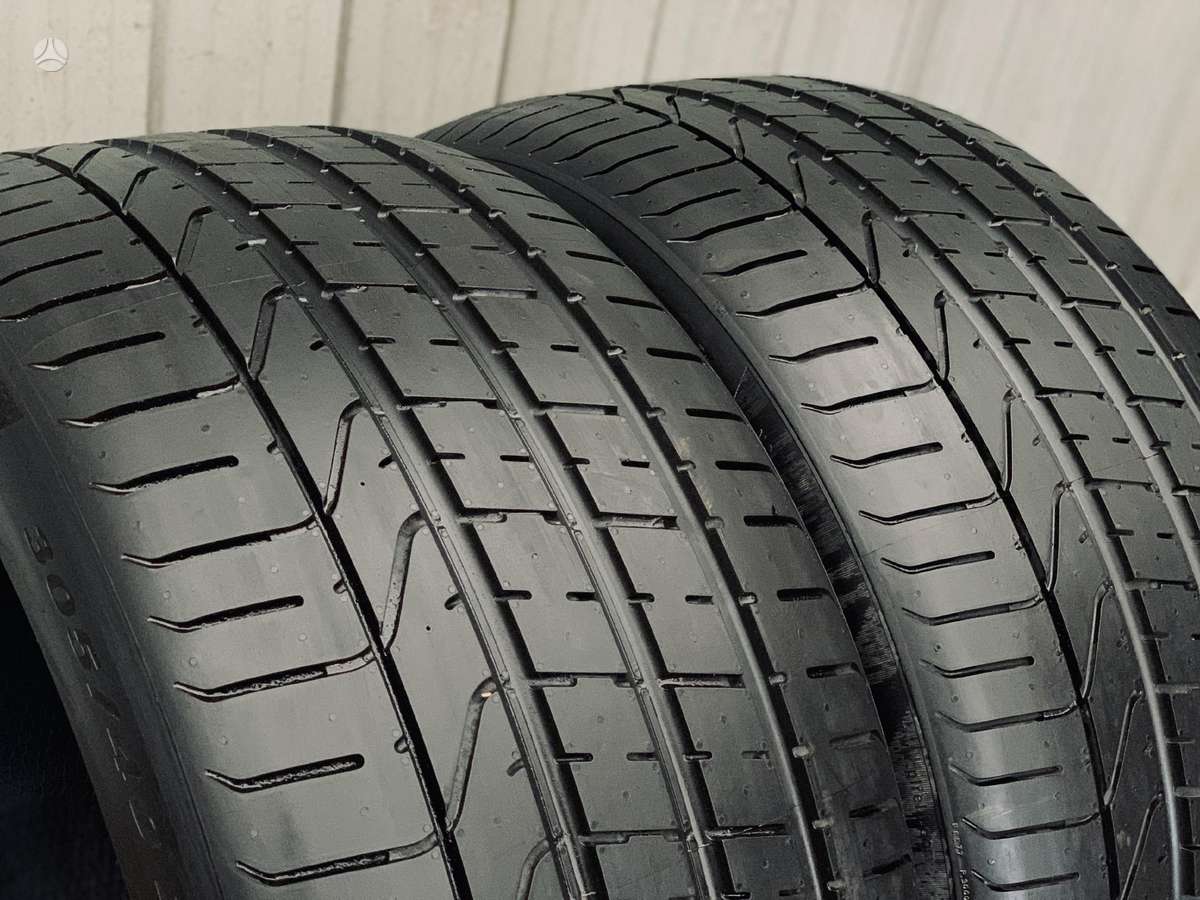 Pirelli PZero, vasaras 305/40 R20