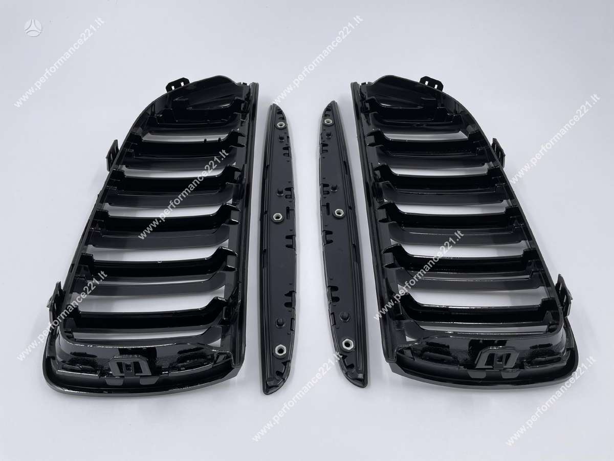 BMW E90-E91 (05-08) juodos, blizgios, dvigubos grotelės
