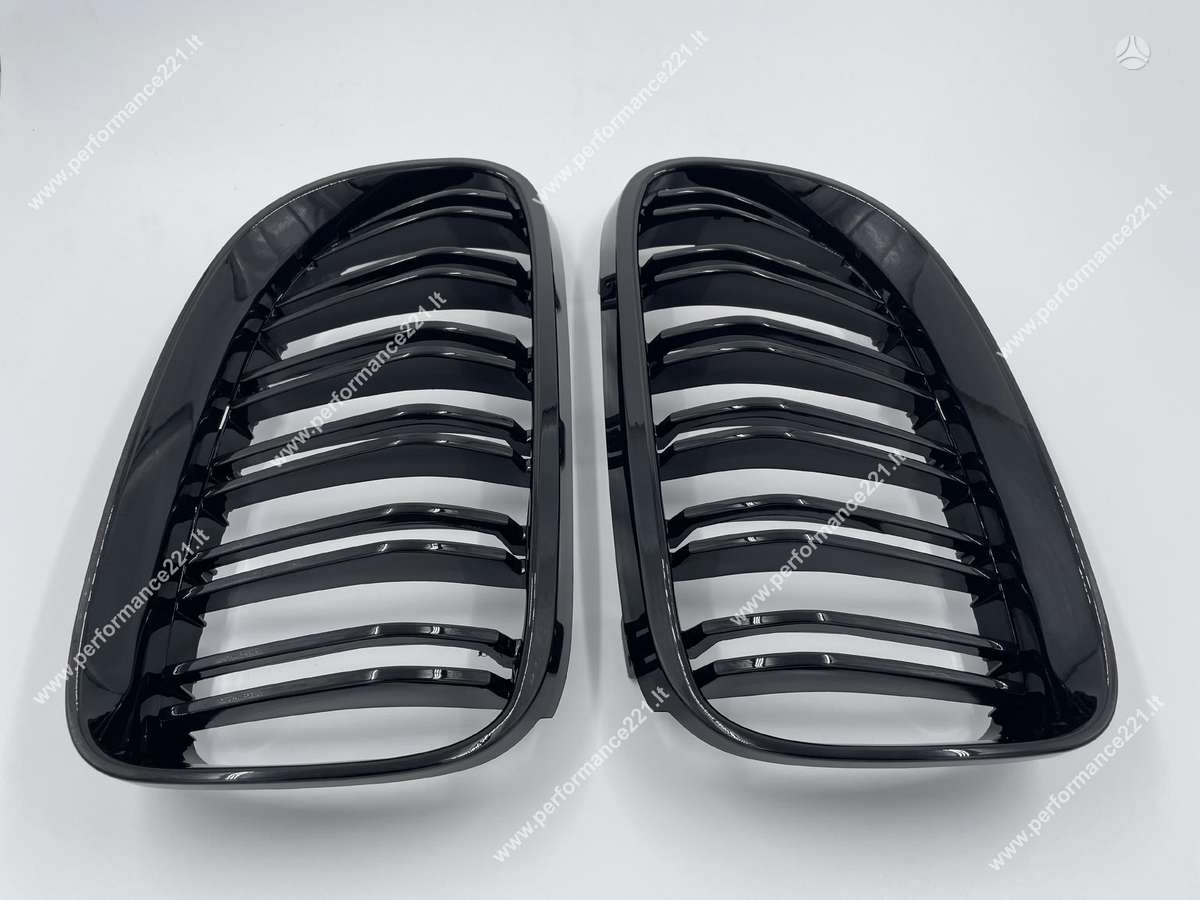 BMW E92-E93 (06-10) juodos, blizgios, dvigubos grotelės