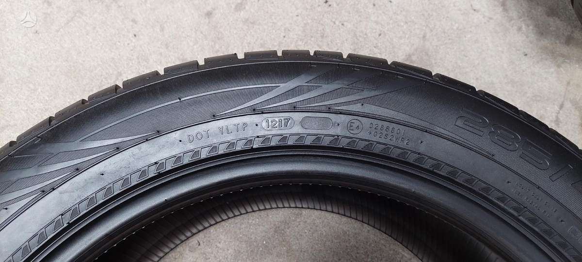 Nokian, summer 285/45 R19